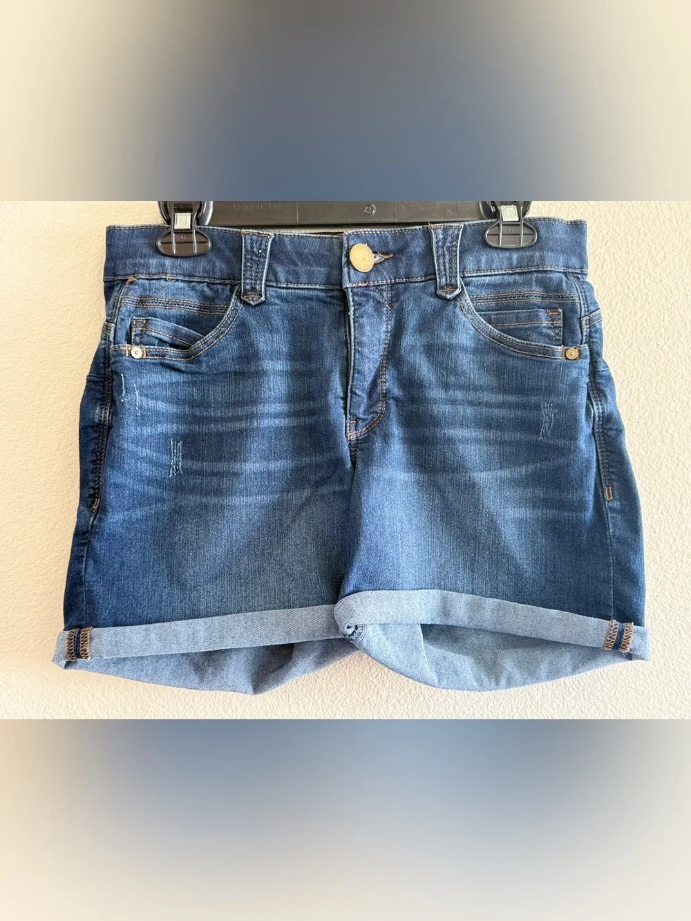 Democracy “Ab” Solution Women's Dark Blue Denim Rolled Cuff Shorts - Size 6